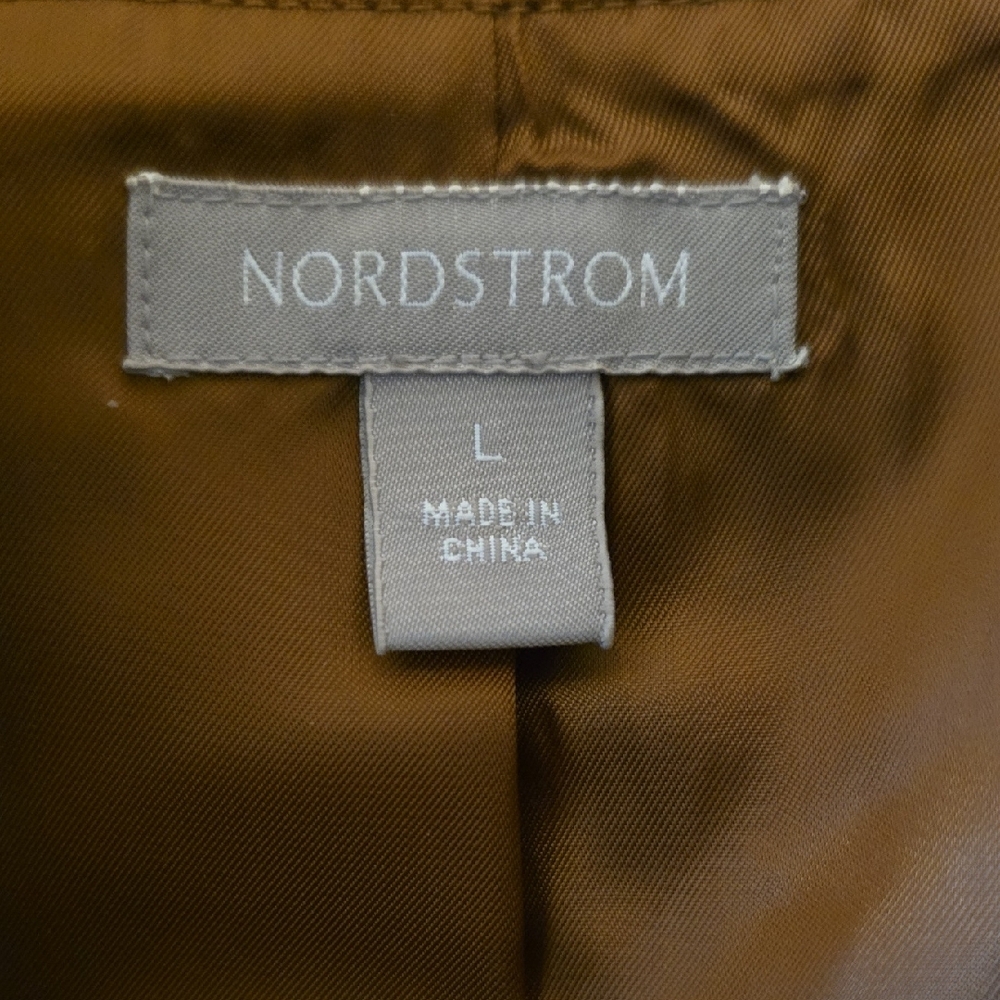 Nordstrom genuine lambskin leather zip vest  brown tan. - Picture 3 of 5